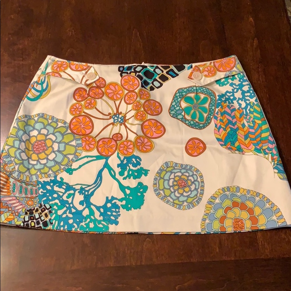 Trina Turk mini skirt size 4